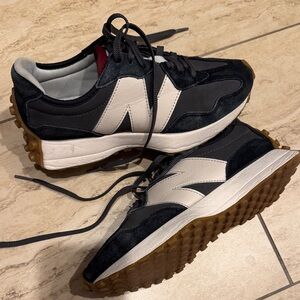 New Balance 327 Black and Cream Sneakers, size 7